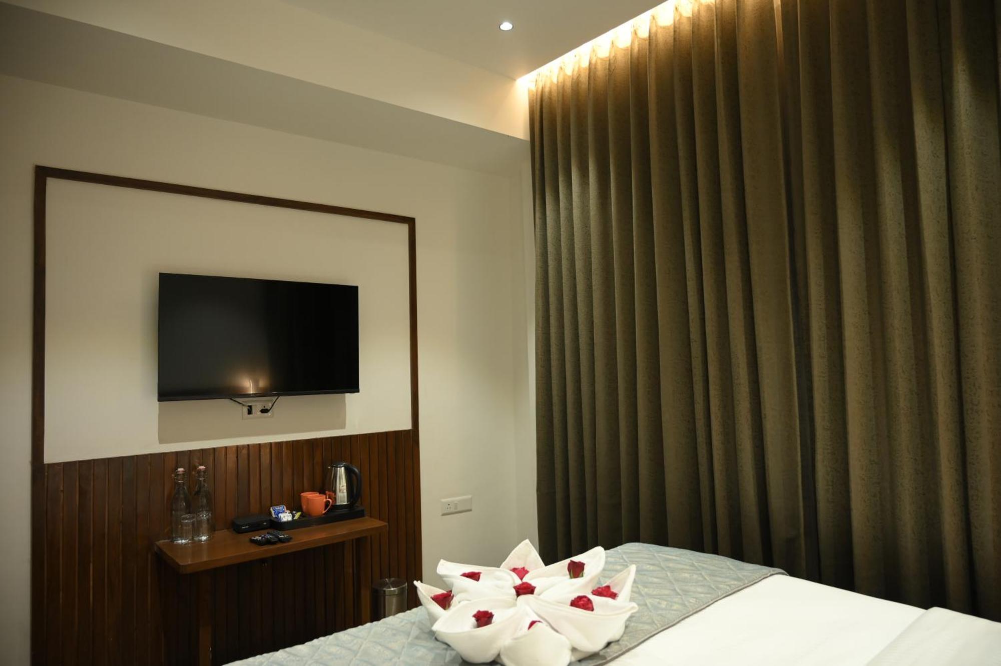 Mango Leaf Lake Resort Malkhed Εξωτερικό φωτογραφία