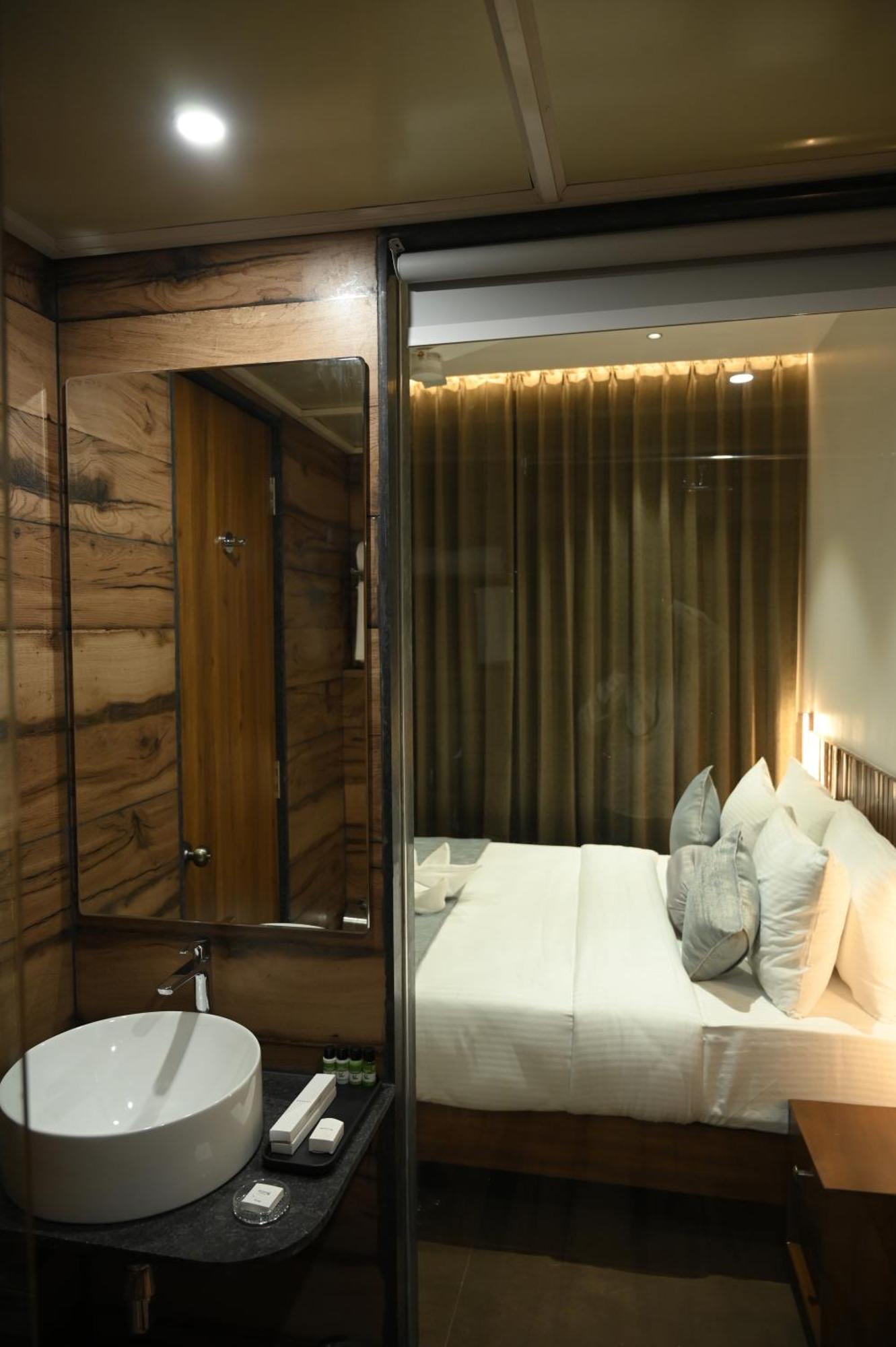 Mango Leaf Lake Resort Malkhed Εξωτερικό φωτογραφία